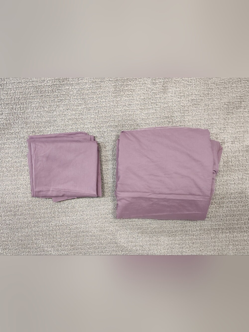Wamsutta 100% Cotton King Size Sheets - 3 Pieces - 1 Flat Sheet & 2 Pillowcases